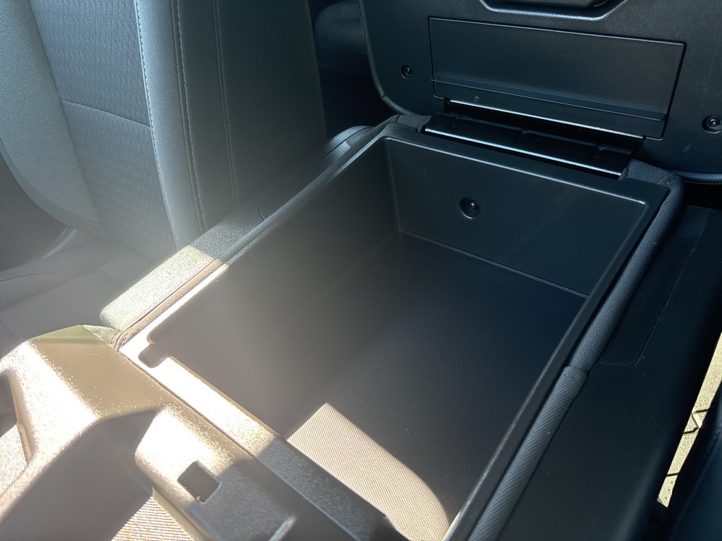 2023 Chevrolet Silverado 1500 Custom photo 40