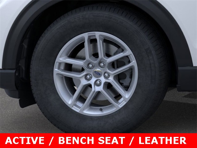 2025 Ford Explorer photo 37