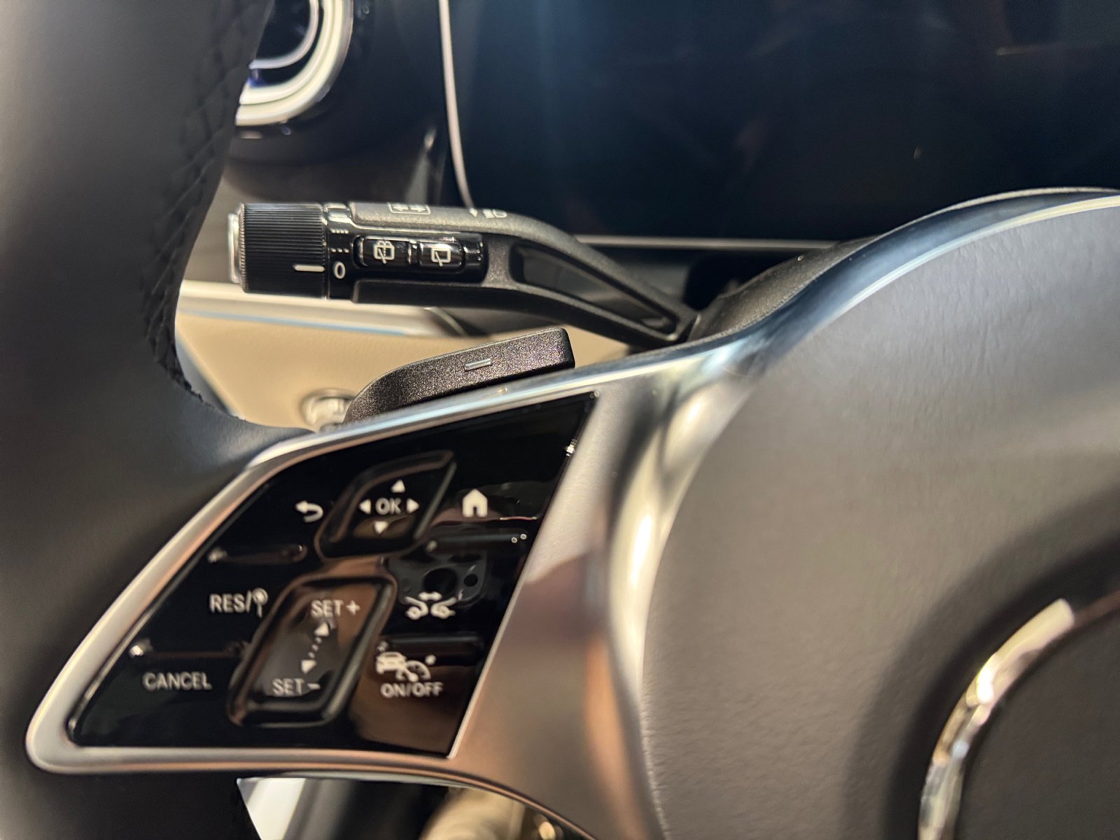 2025 Mercedes Benz GLC 350e 4MATIC photo 22