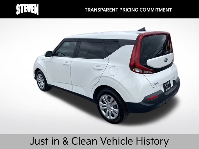 2021 Kia Soul LX photo 2