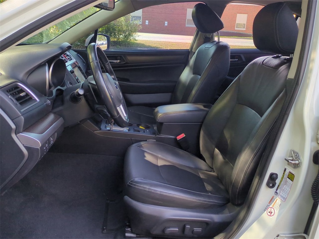 2016 Subaru Legacy 2.5i photo 21