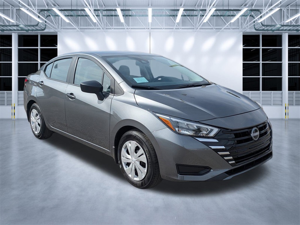 2025 Nissan Versa Sedan