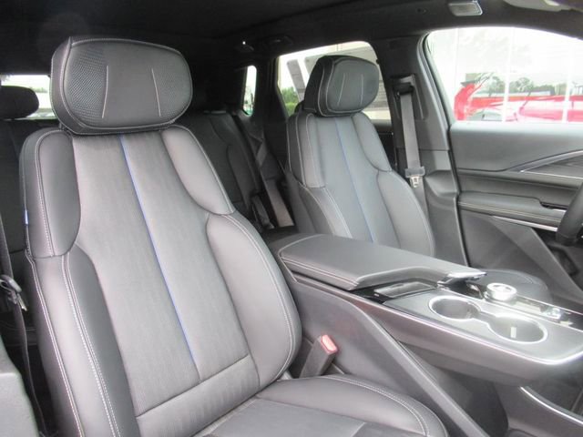 2026 Cadillac Lyriq photo 10