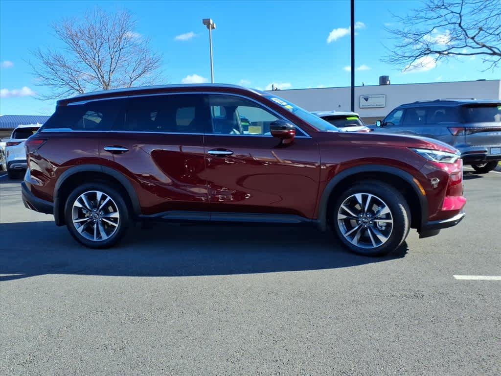 2025 Infiniti QX60 Luxe photo 4