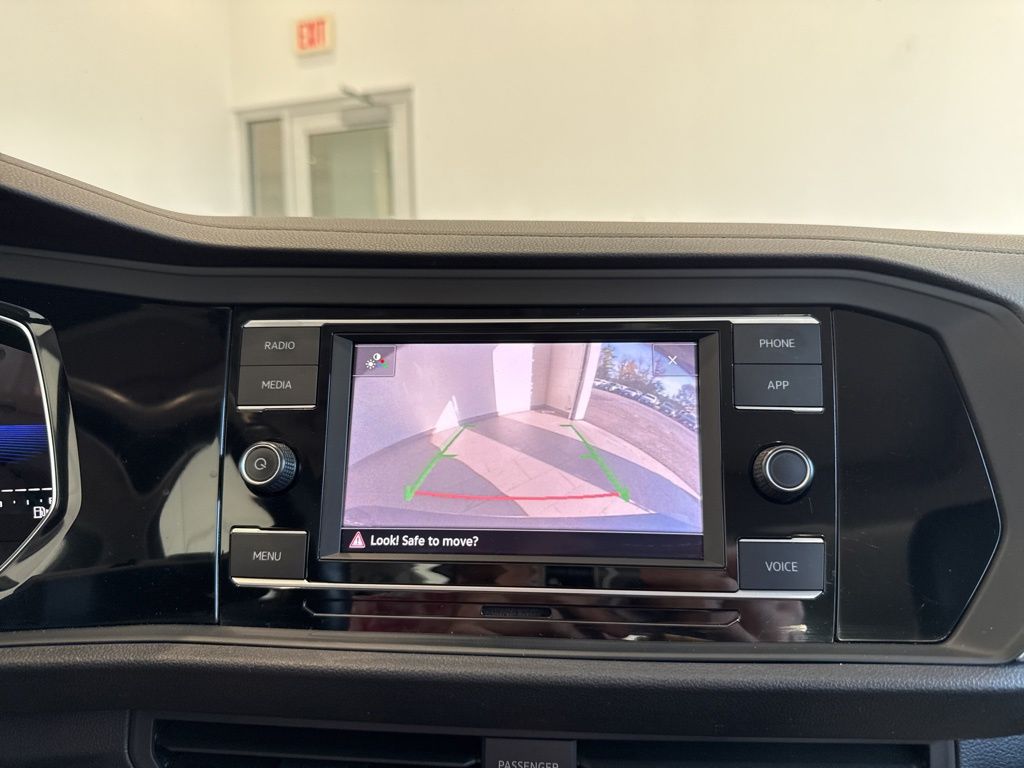 2022 Volkswagen Jetta 1.5T SE photo 22