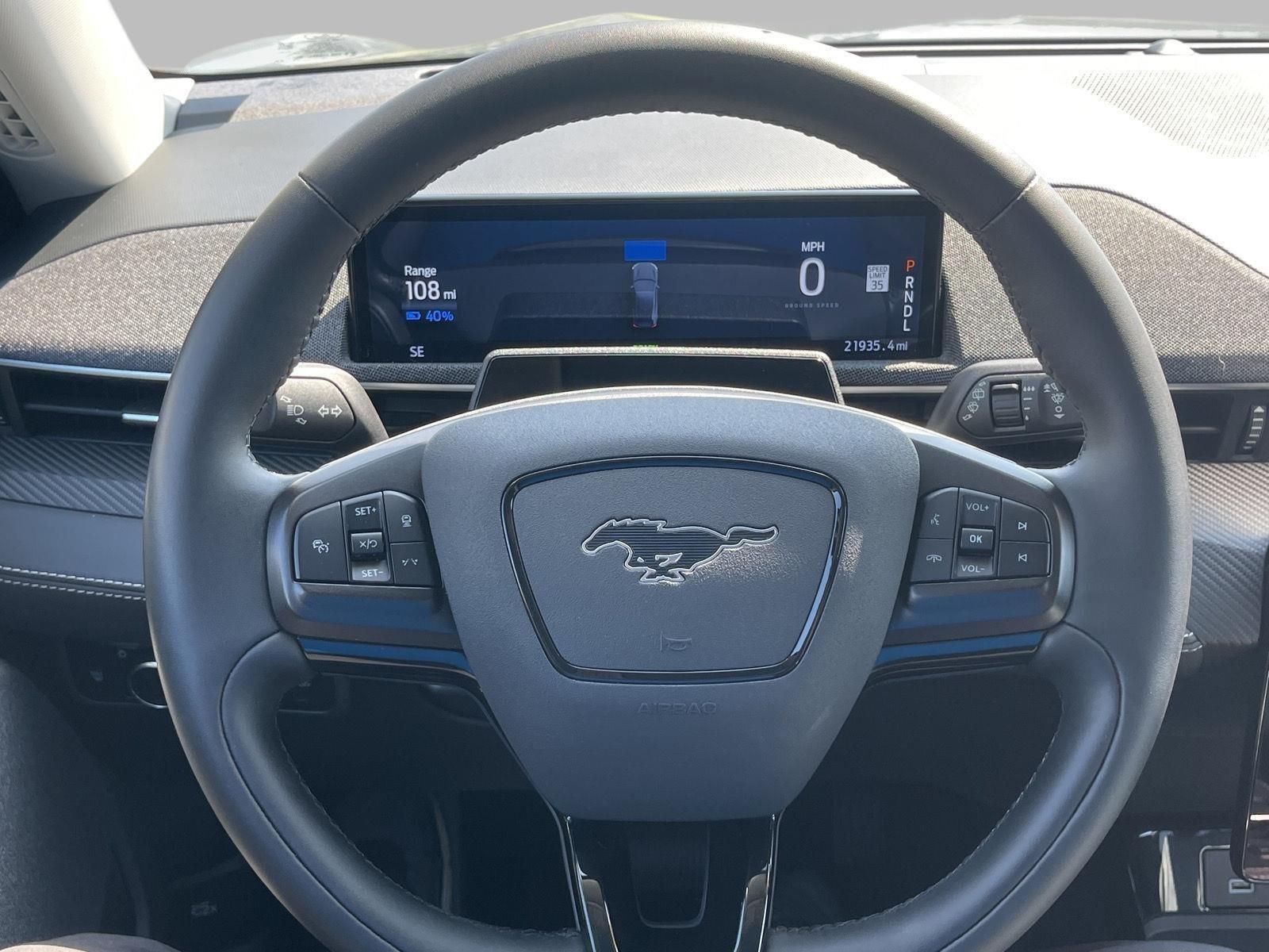 2023 Ford Mustang Mach-E Premium photo 21
