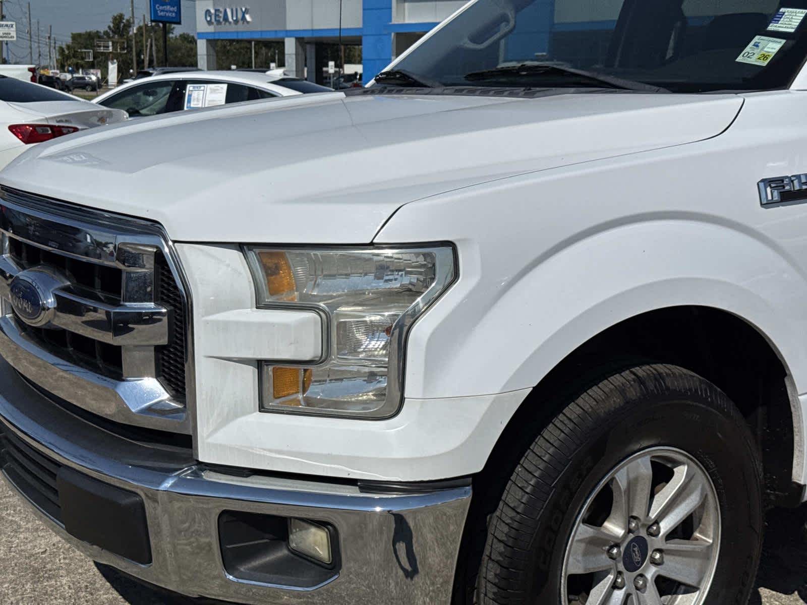 2015 Ford F-150 XLT photo 2