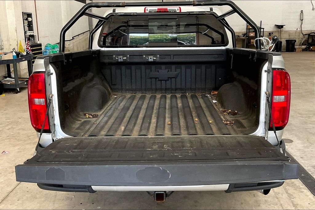 2017 Chevrolet Colorado Z71 photo 17