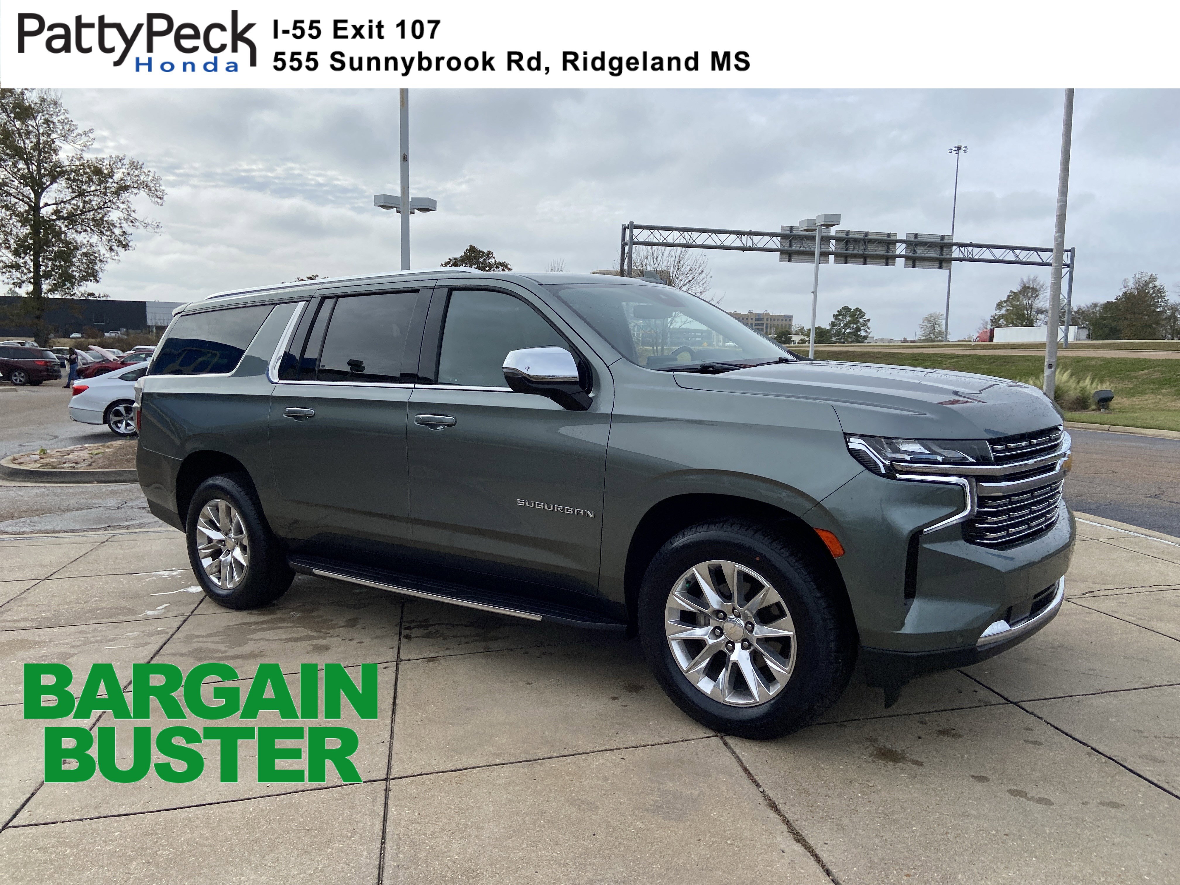 2023 Chevrolet Suburban Premier's photo