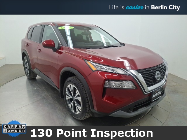 2023 Nissan Rogue SV's photo