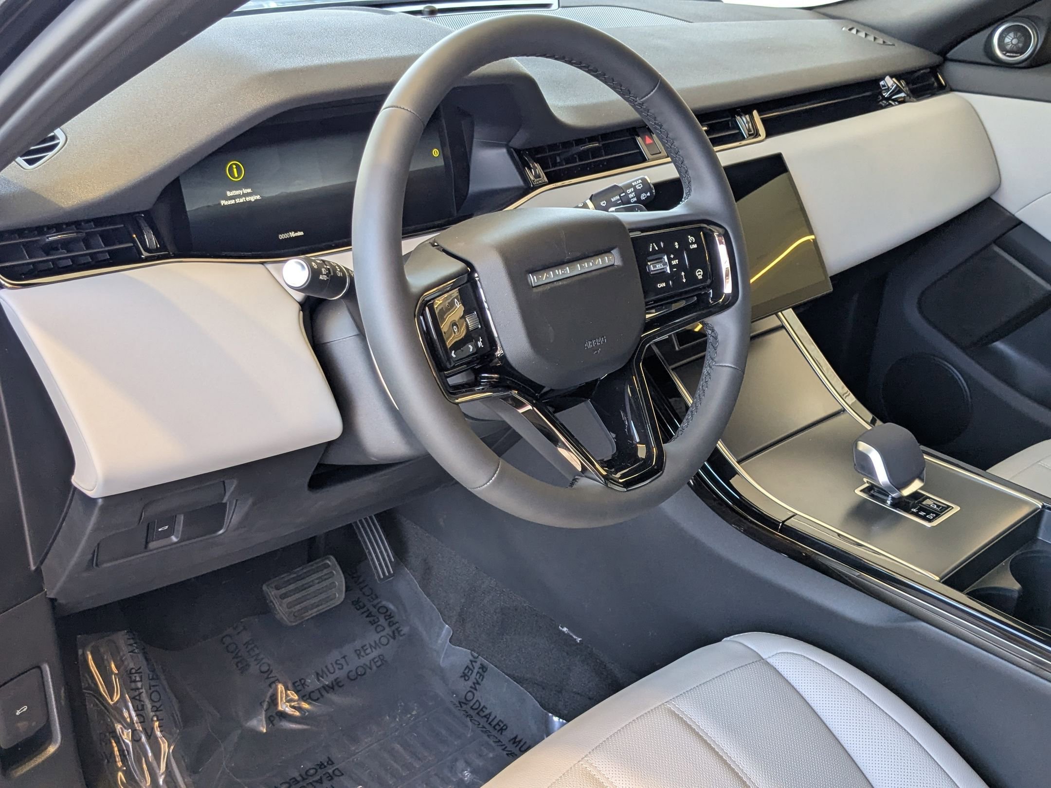 2026 Land Rover Range Rover Evoque S photo 2