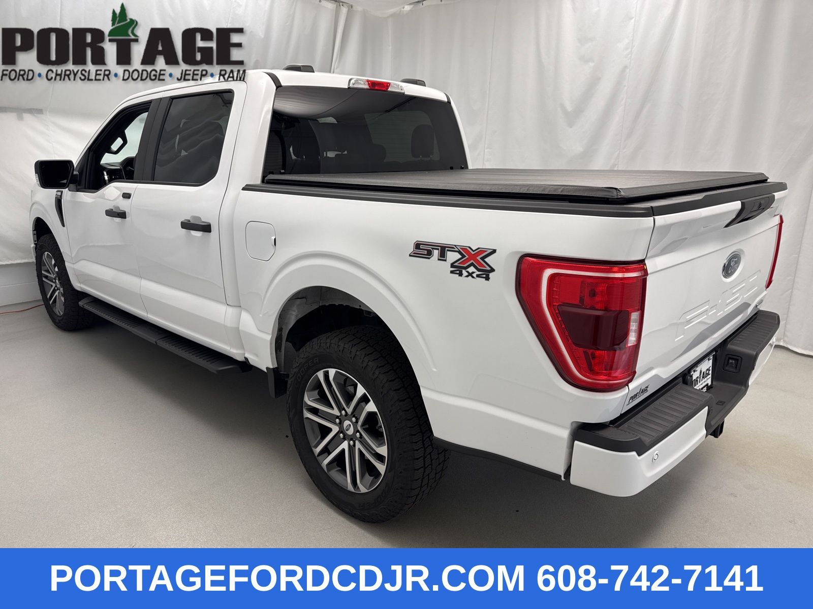 2021 Ford F-150 XL photo 3