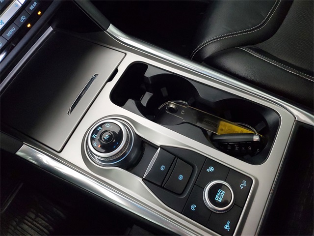 2020 Ford Explorer ST photo 21