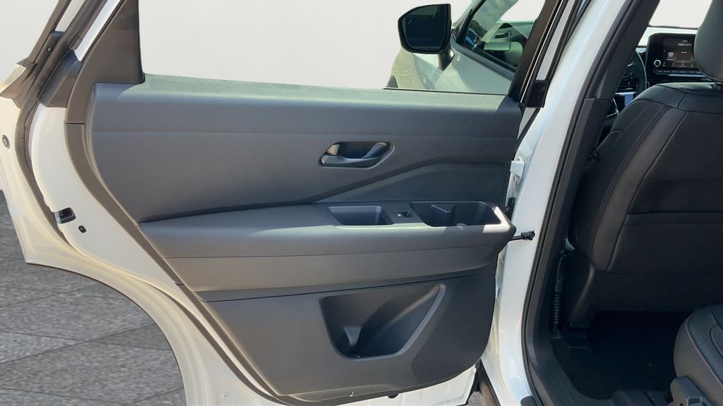 2025 Nissan Pathfinder Rock Creek photo 20