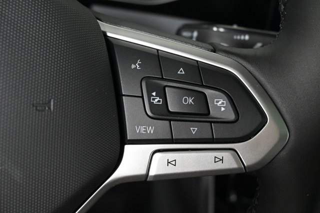 2025 Volkswagen Jetta 1.5T SE photo 11