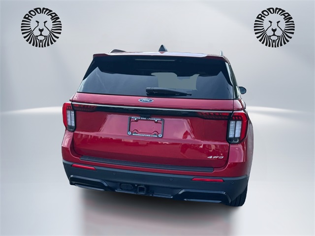 2025 Ford Explorer ST-Line photo 6