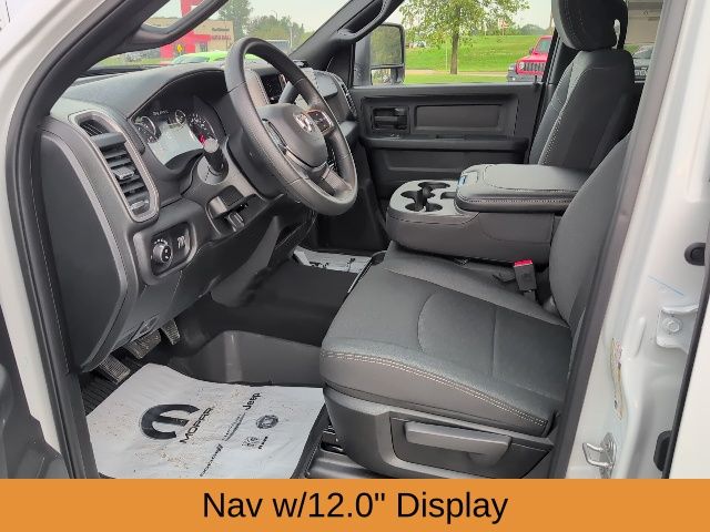2026 Ram 2500 Tradesman photo 2