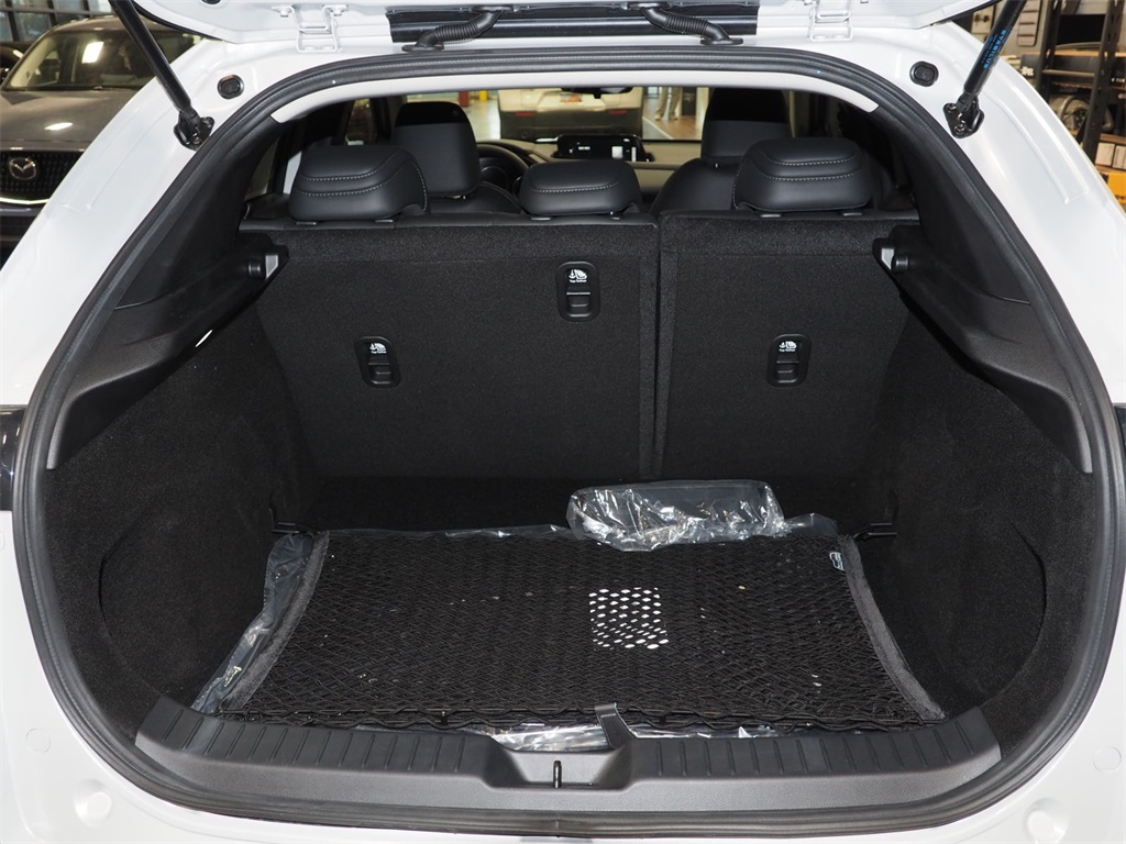2025 Mazda CX-30 2.5 Select Sport photo 7