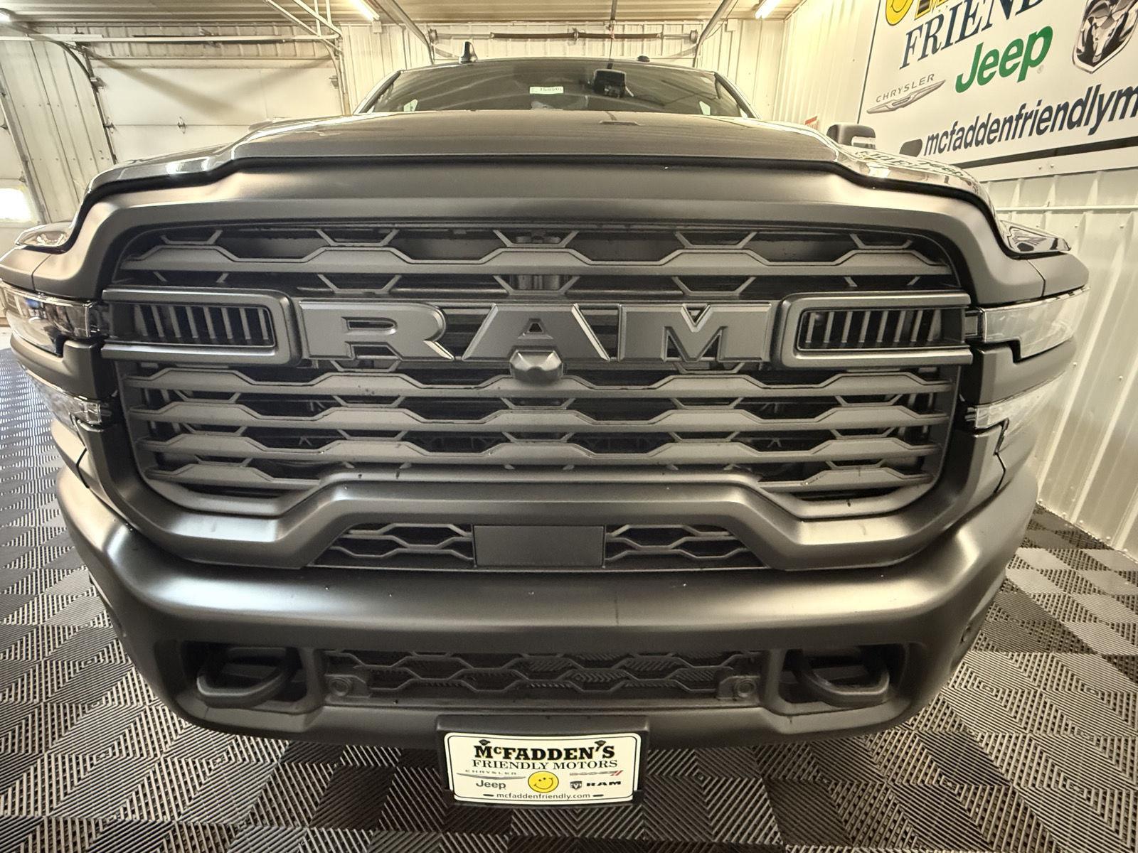 2026 Ram 2500 Tradesman photo 2
