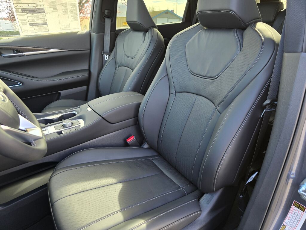 2025 Infiniti QX60 Sensory AWD photo 23
