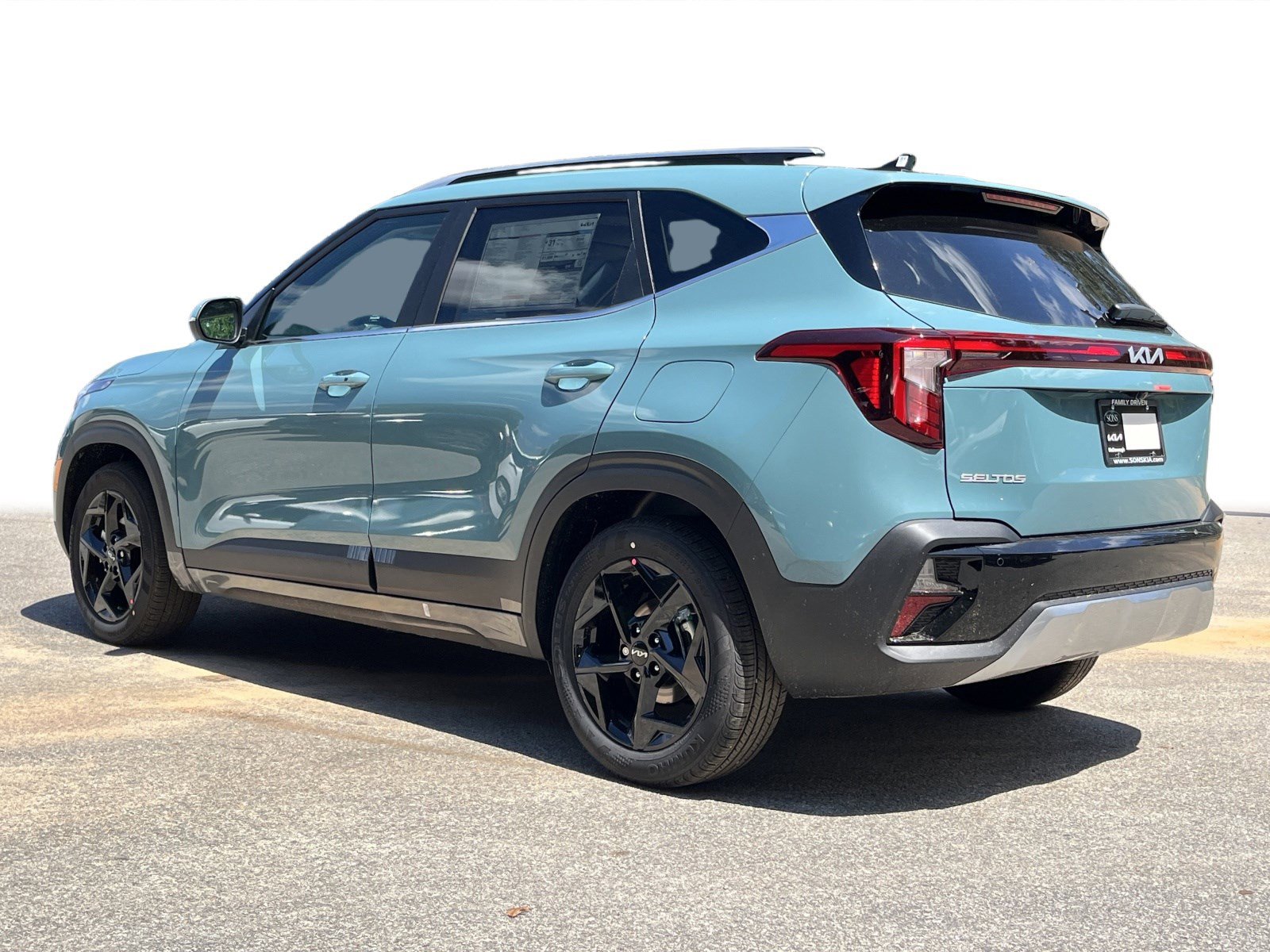 2026 Kia Seltos EX photo 6