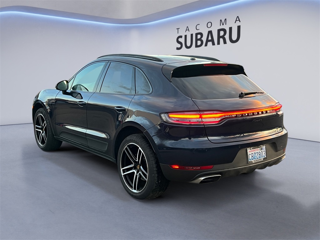 2021 Porsche Macan Base photo 3