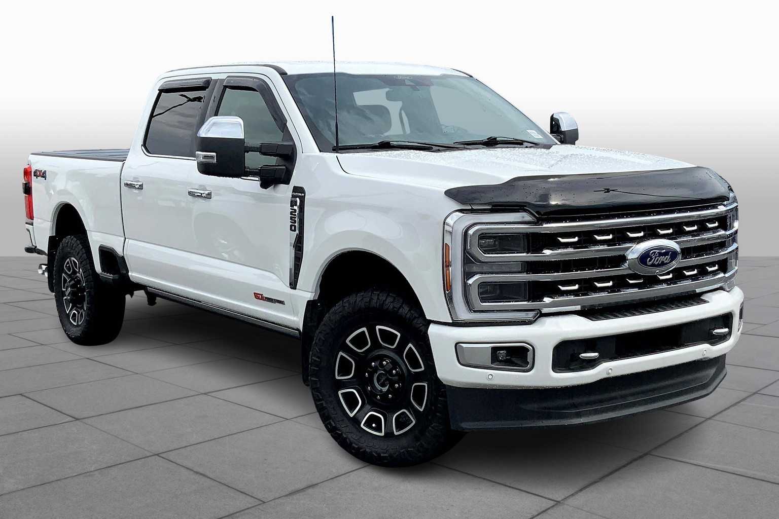 2024 Ford F-250 Platinum photo 3