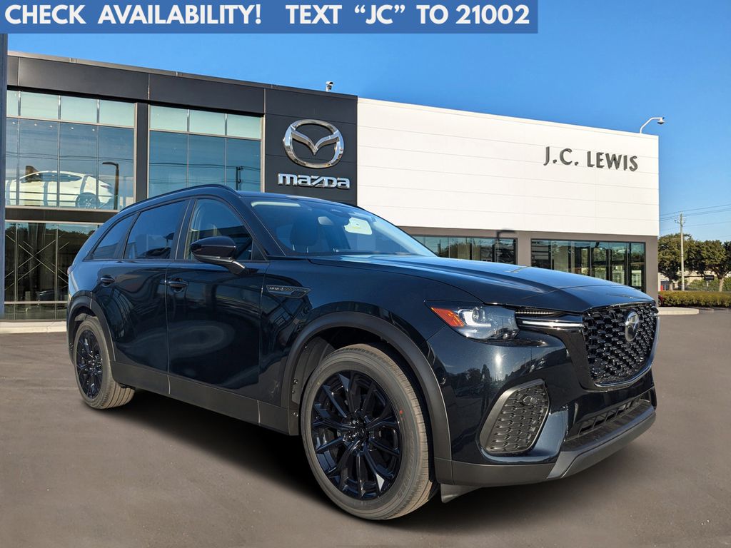 2026 Mazda CX-70 Preferred Package's photo