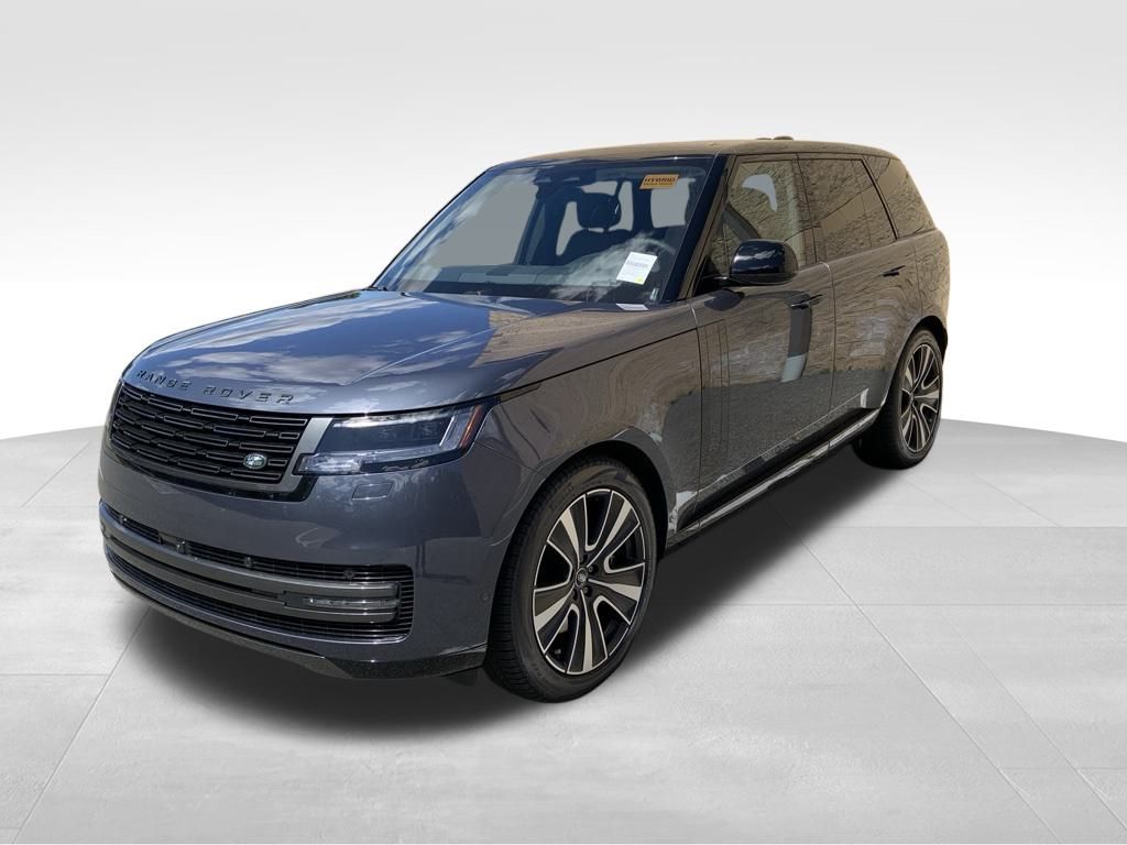 2025 Land Rover Range Rover SE's photo