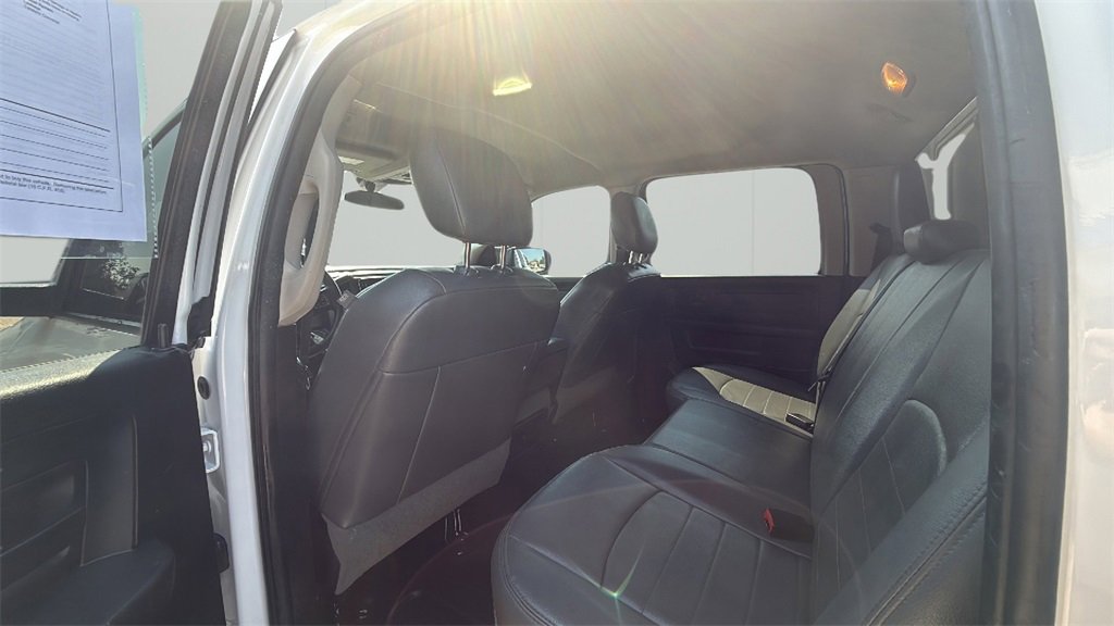 2017 Ram 2500 Tradesman photo 38