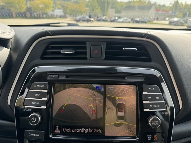 2019 Nissan Maxima Platinum photo 19