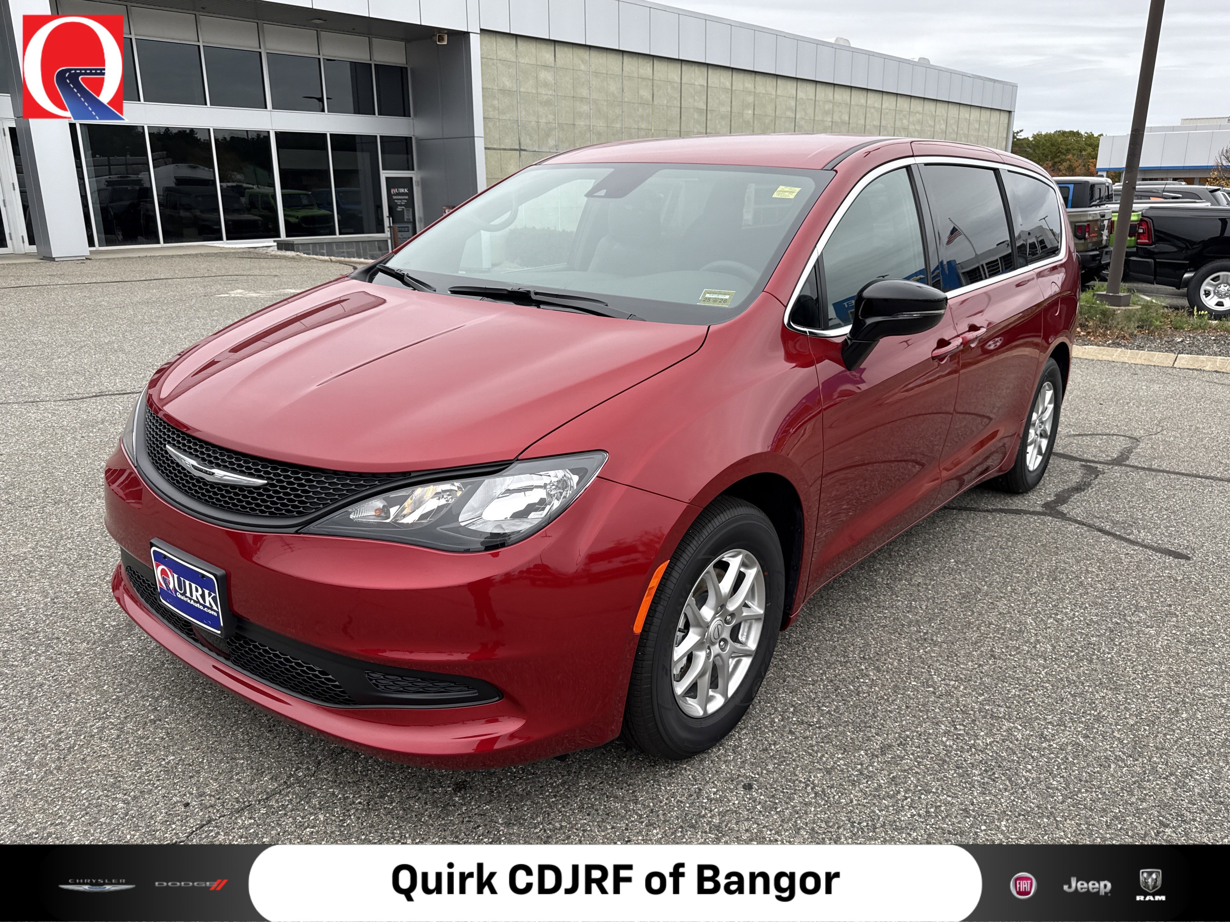 2026 Chrysler Voyager LX's photo