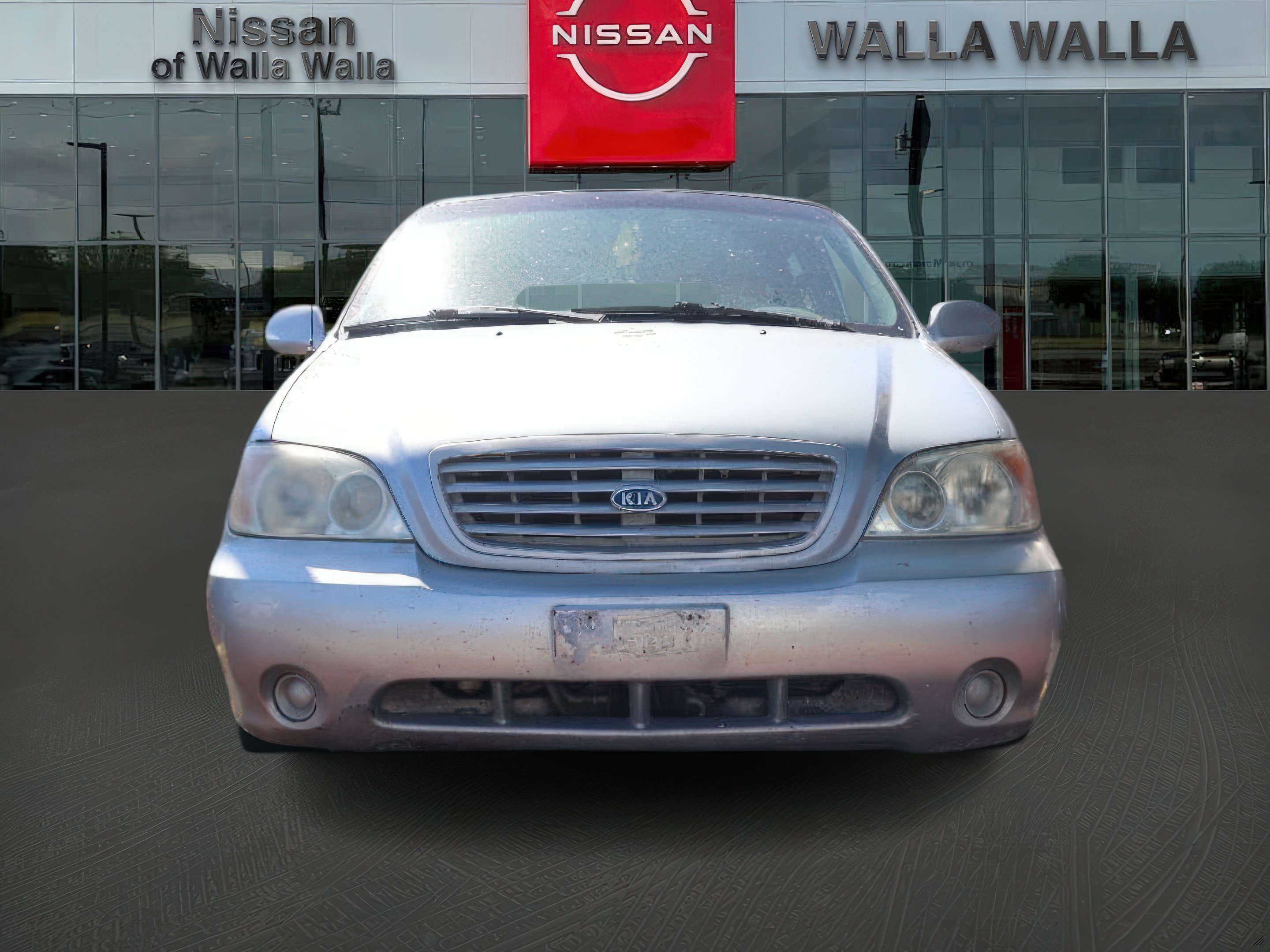 Used 2002 Kia Sedona LX with VIN KNDUP131226105405 for sale in Walla Walla, WA