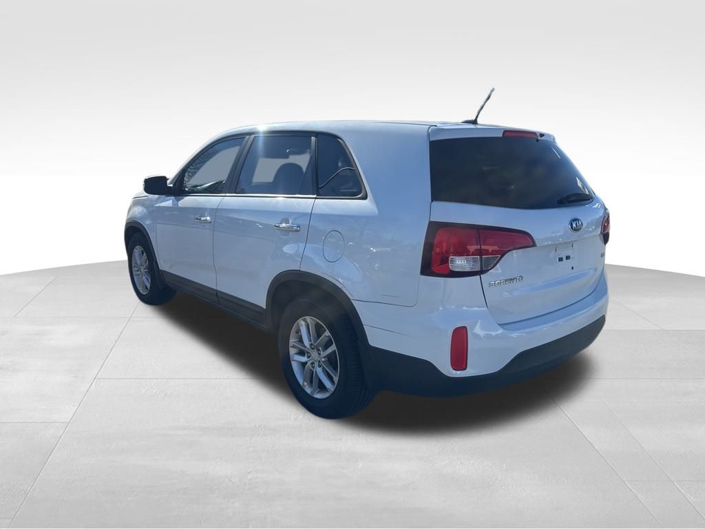 2015 Kia Sorento LX photo 3