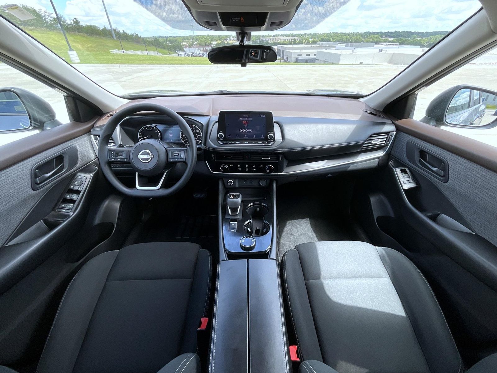 2023 Nissan Rogue S photo 15