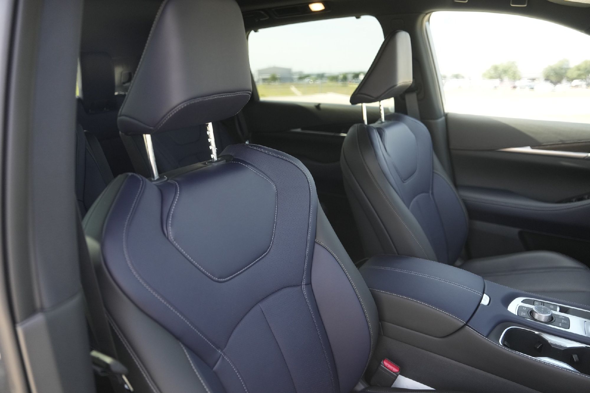2026 Infiniti QX60 AWD photo 12