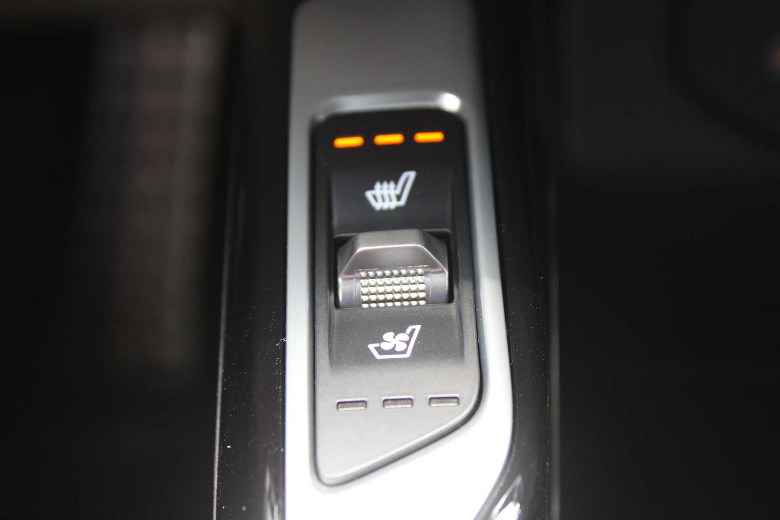 2025 Kia Sorento Hybrid SX Prestige photo 42