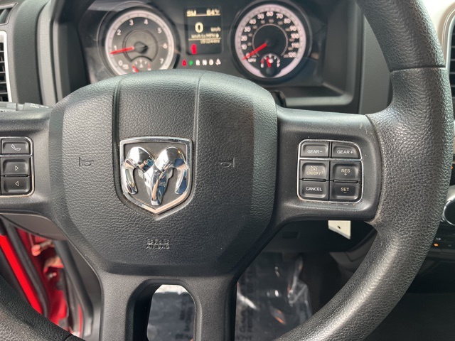 2019 Ram 1500 Classic SLT photo 16