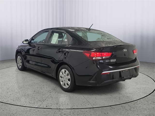 2021 Kia Rio S photo 3