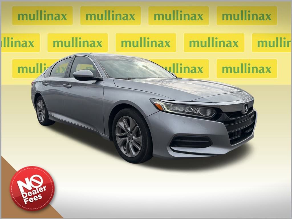 2018 Honda Accord LX's photo