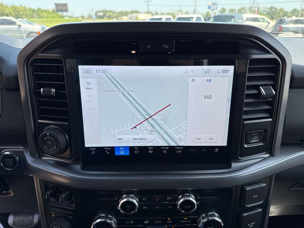 2025 Ford F-150 XLT photo 10