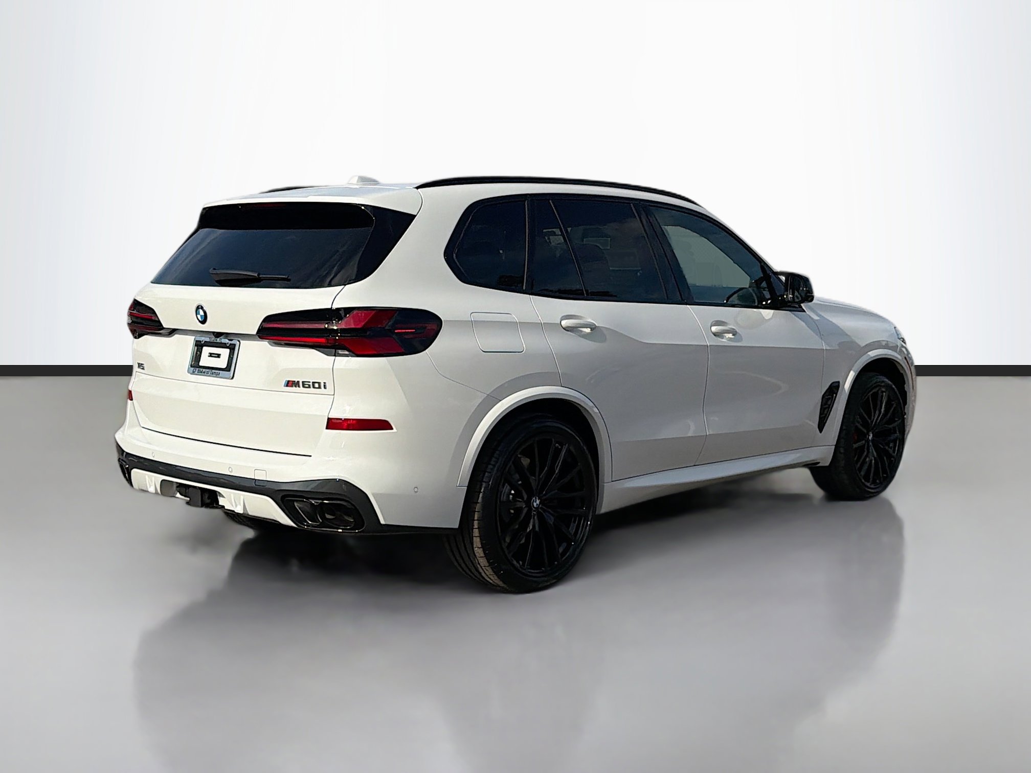 2026 Bmw X5 M60i photo 3