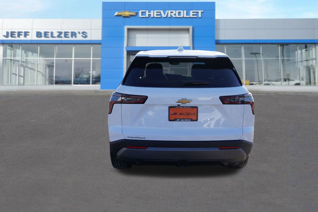 2026 Chevrolet Equinox LT photo 4