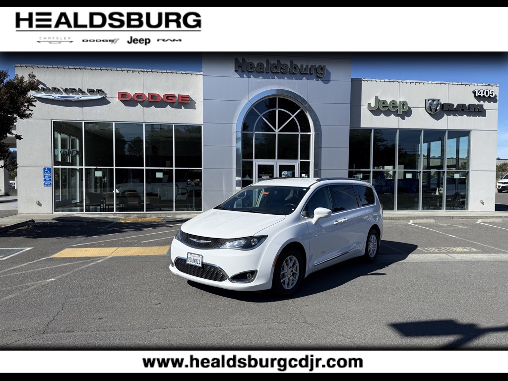 2020 Chrysler Pacifica Touring L