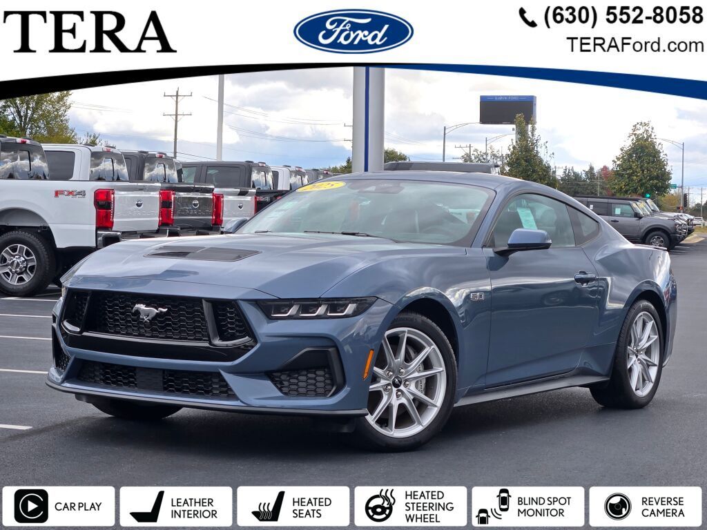 2025 Ford Mustang GT Premium's photo