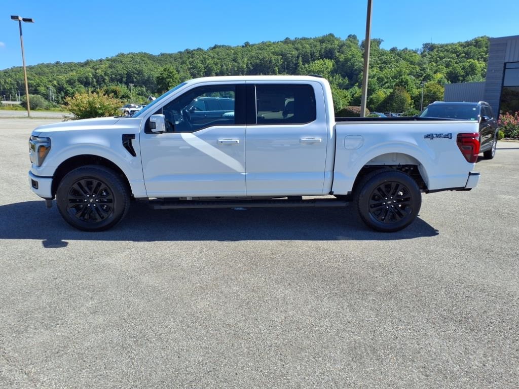 2025 Ford F-150 Lariat photo 2