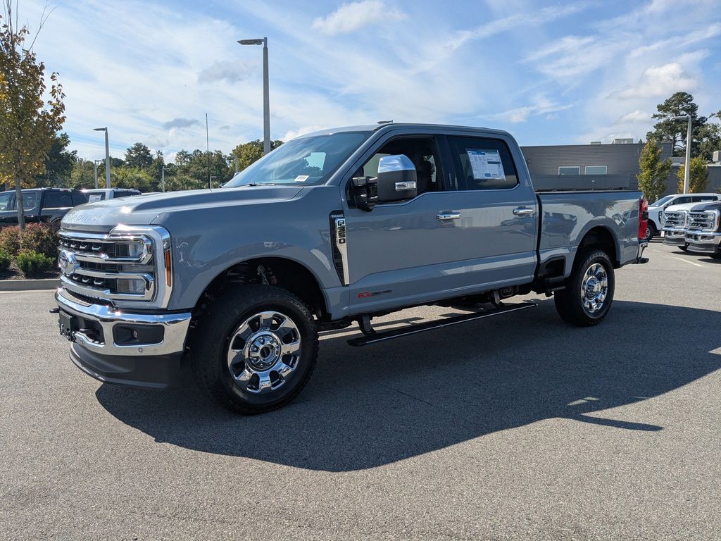 2026 Ford F-350 King Ranch photo 8