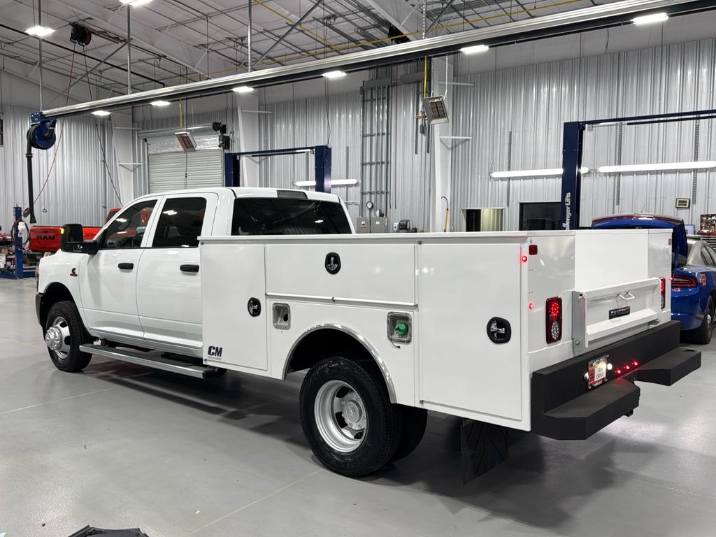 2024 Ram 3500 Tradesman photo 6