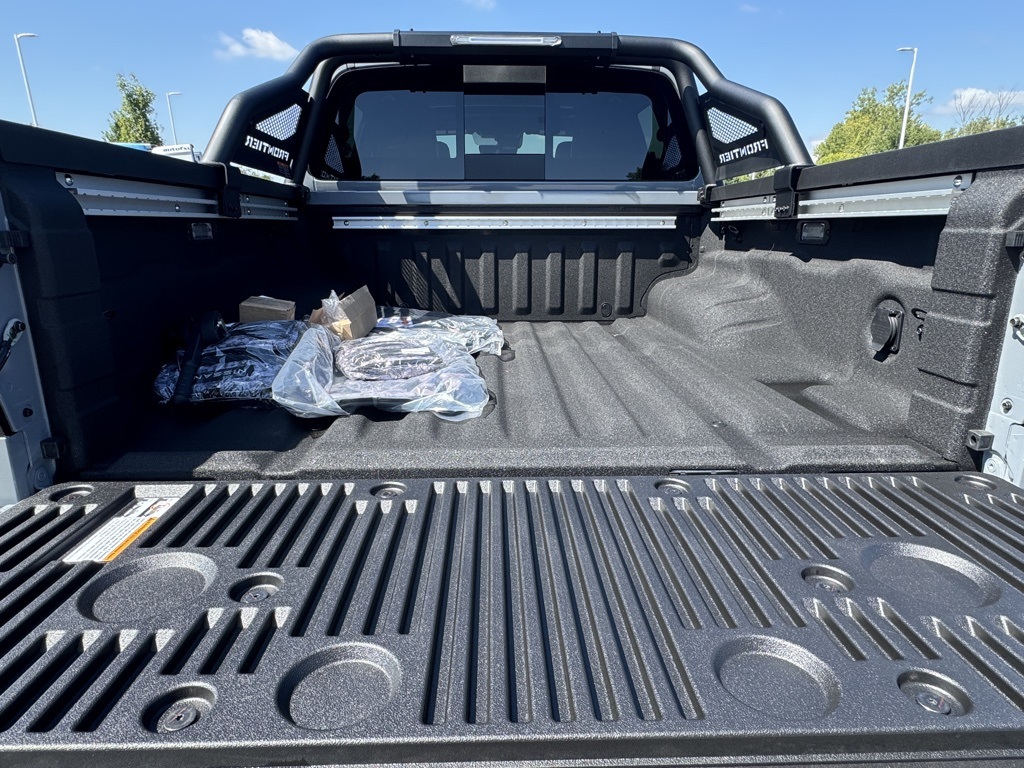 2025 Nissan Frontier PRO-4X photo 24