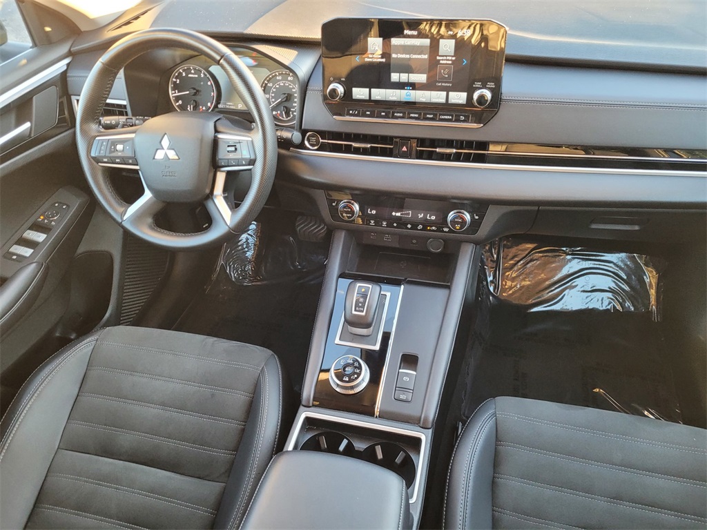 2024 Mitsubishi Outlander SE photo 31